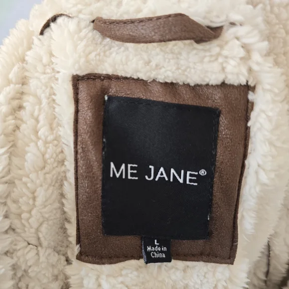 Me Jane | Large | Two Tone Faux Fur And Faux Suede Waterfall Vest - Picture 6 of 10